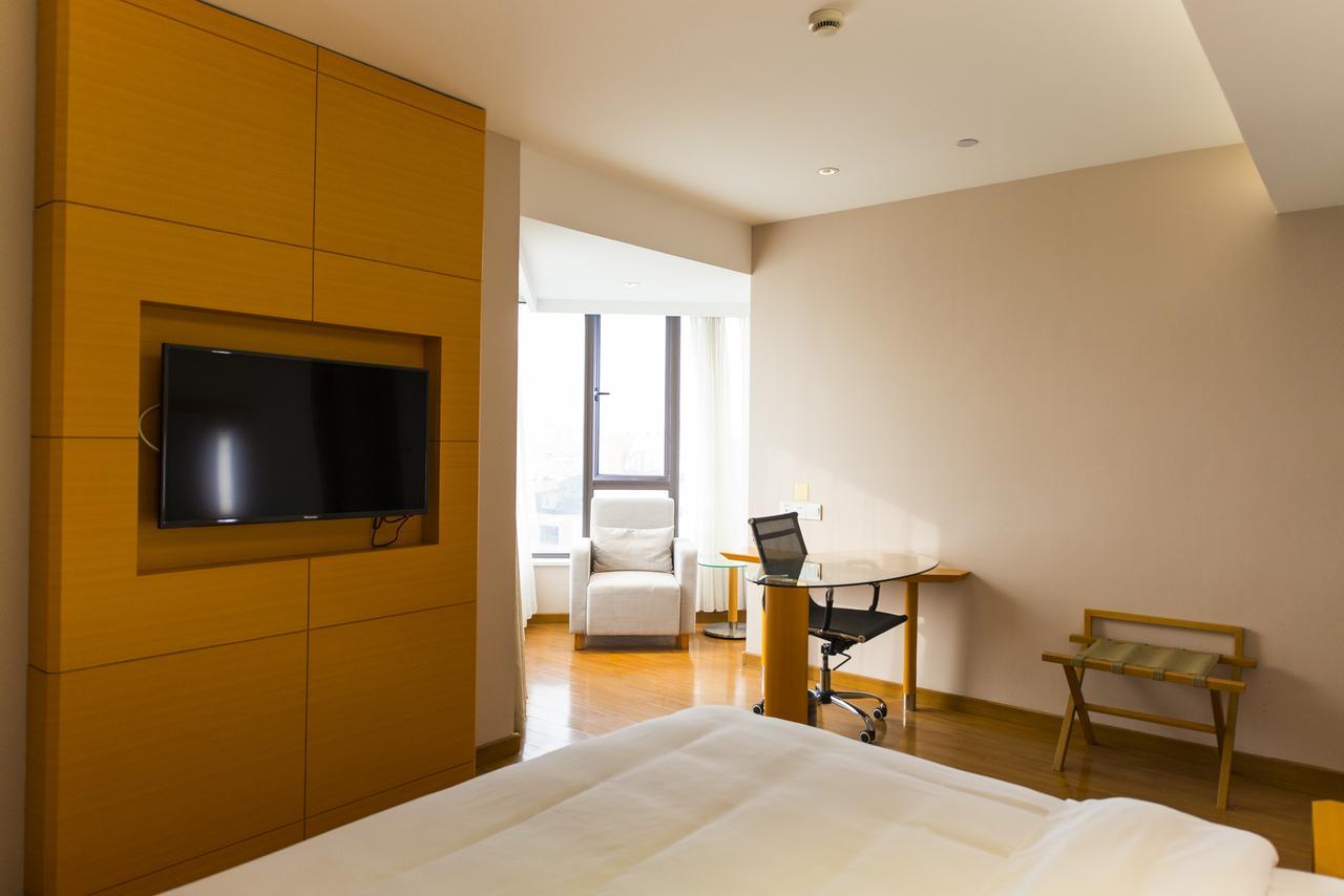 Ji Hotel Shanghai Jiangqiao Wanda Plaza מראה חיצוני תמונה